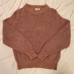 Beautiful Knit Aritzia Sweater in Perfect Condition